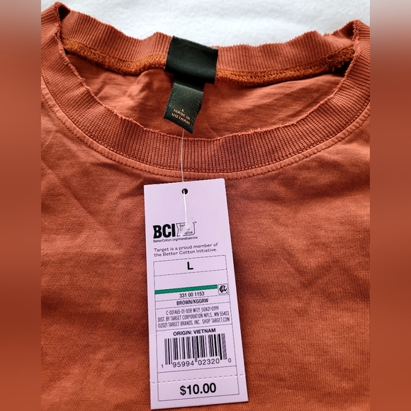 NWT Basic Crop Tee. Size M. Images show a size L that sold privately. - Picture 2 of 16
